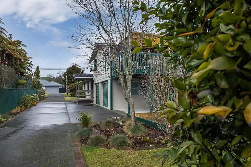 Leo'S Place Rotorua 0*,