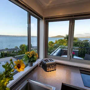 Holiday home Serenity Lakeview Retreat, Rotorua